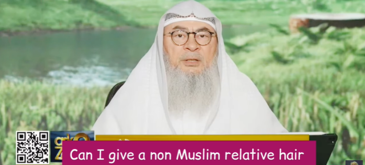 Can I give my non muslim female relative hair products or is it assisting in sin?