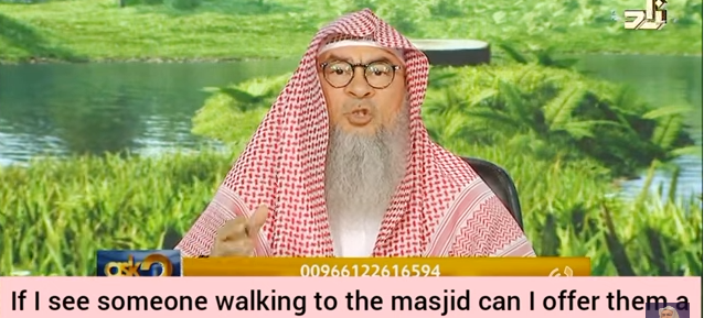 If I see someone walking to masjid, can I offer him lift? & should I accept lift?