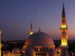 Multiple Congregations for Daily Prayers in the Same Mosque