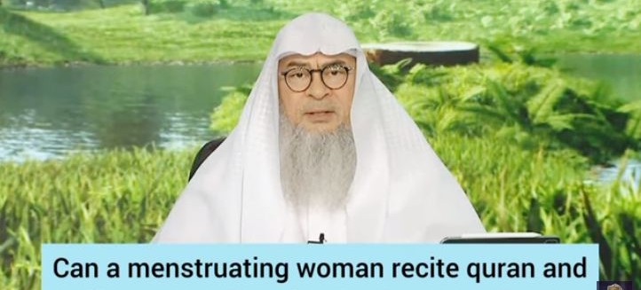 Can woman in menses period offer prostration of recitation, gratitude & recite Quran