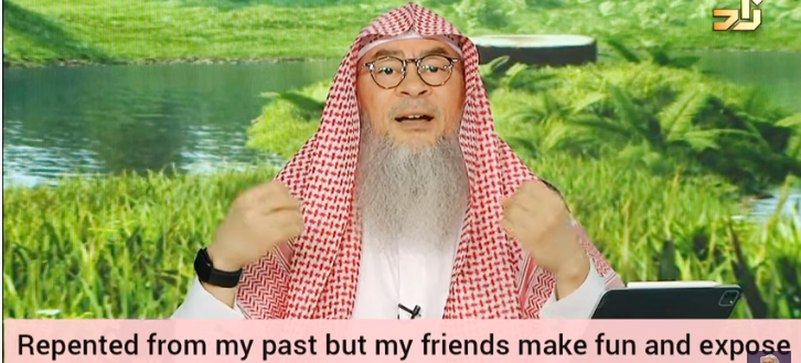 Repented from my past sins but friends make fun & expose my sins, what should I do?