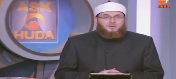 is it permissible to celebrate mother's day in Islam
