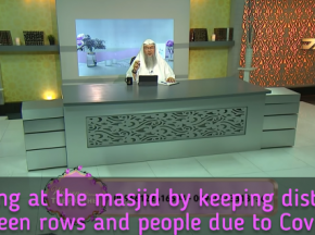 Praying in the masjid by keeping distance between people