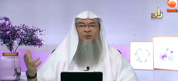 ​Wiping face after wudu