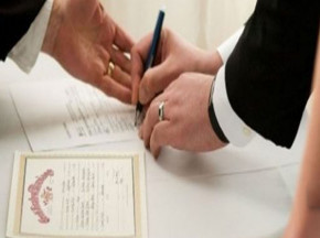Marriage with Islamic and Civil Contracts